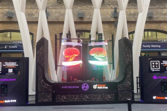 Voxi stations 3D hologram at Kings Cross